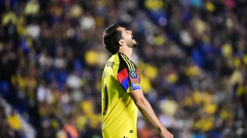 ¡Siguen las teorías en su contra!