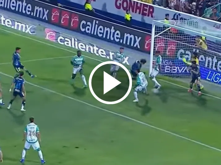 Alexis Gutiérrez adelantó al América con un zapatazo de primera