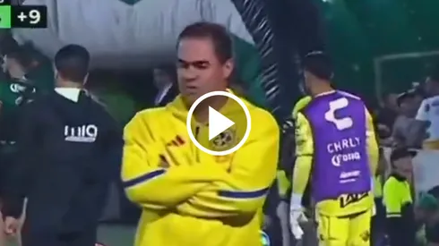 Jardine no podía creer lo que estaba pasando ante Santos.