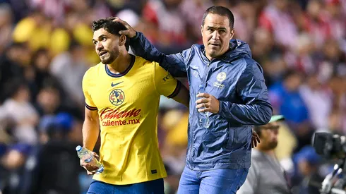 El capitán tuvo que aceptar a regañadientes.