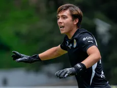 Hijo de ex América brilla como promesa de Chivas