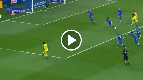 Cristian Borja falló y la afición no lo perdonó en redes.