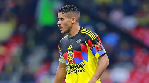 Jona Dos Santos sigue en un momento importante a sus 35 años.