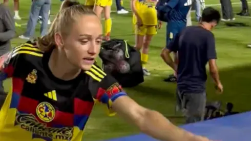 ¡Sarah Luebbert flechó a todos con su gesto!