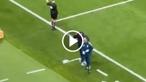 La reacción de impotencia de Jardine por el penal fallado de Veiga