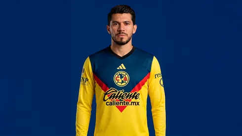 Así luciría Henry Martín con este uniforme que anda circulando en redes sociales.