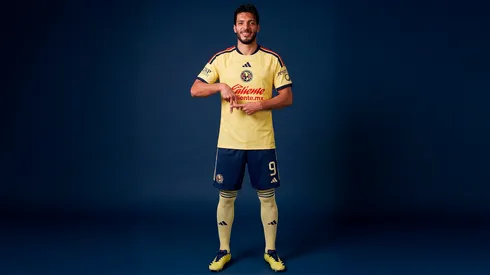 Así luciría Raúl Jiménez con el nuevo uniforme del Club América.