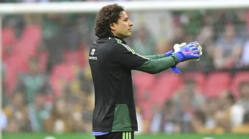 Guillermo Ochoa sigue demostrando porque asistirá a sus sexto Mundial con la Selección Mexicana.
