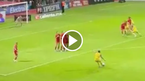 Nancy Antonio se lució con un golazo de tiro libre