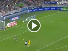 ¡Atajadón en la Final de Ida! ¡Sandra Paños salva del segundo gol a América Femenil!