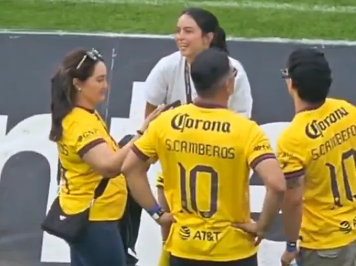 El emotivo festejo de Scarlett Camberos con su familia tras levantar la copa con América Femenil