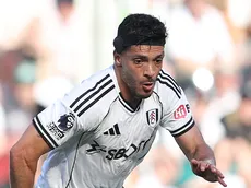 Raúl Jiménez no renovó con el Fulham por pensar en grande