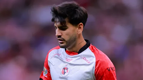 Alejandro Gómez, de momento, lejos del América para el Apertura 2026.