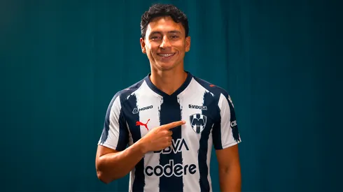 Ramón Juárez así luciría con el uniforme de Rayados de Monterrey.