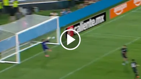 Ochoa compite contra cualquier portero mexicano.