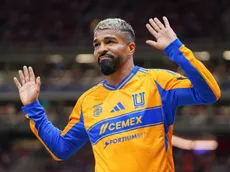 ¿En la cuerda floja? Tigres evaluaría el futuro de Rodrigo Aguirre