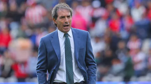 Almada dirigirá la pretemporada del América.