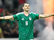 Álvaro Fidalgo se convierte en el favorito de la afición en el México vs. Serbia