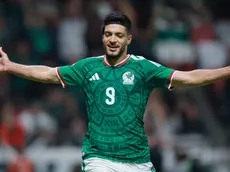El puesto de Raúl Jiménez entre los máximos goleadores históricos del Tri