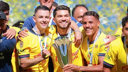 Fidalgo se rinde ante lo hecho por Jona en América todos estos años.