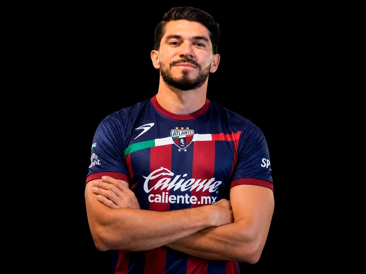 La verdad del fichaje de Henry Martín con el Atlante de Miguel Herrera