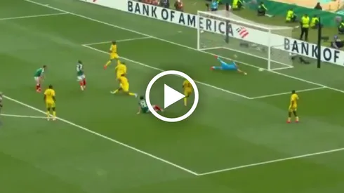 El golazo que iba a marcar Julián Quiñones y el poste lo evitó