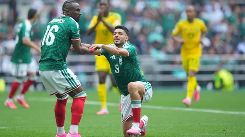Julián Quiñones y Raúl Jiménez ayudaron en la obtención de una marca importante para México