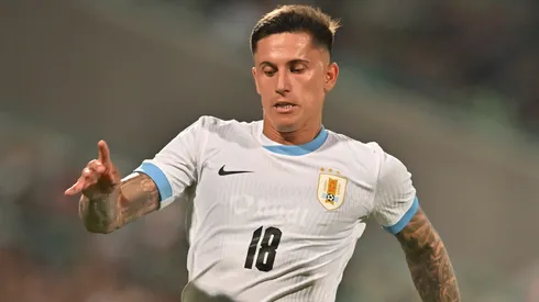 Brian Rodríguez, jugador del Club América, con la playera de Uruguay en el amistoso ante México.