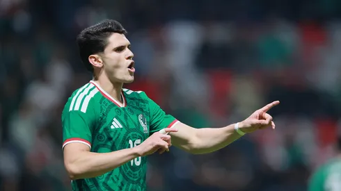 América pone fecha a la definición del futuro de Israel Reyes.