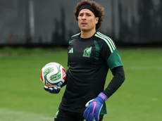 Tensión en el Tri por la titularidad de Ochoa frente a Chequia