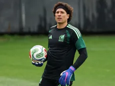 Guillermo Ochoa podría vivir su último entrenamiento como portero profesional