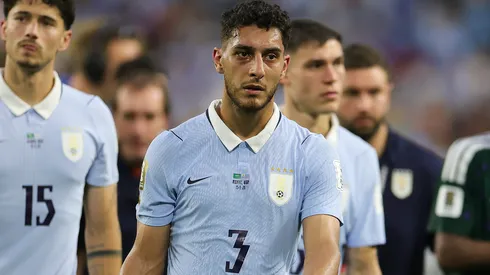 Uruguay se rinde a Sebastián Cáceres.
