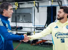 Dos jugadores del América no convencieron a Almada y podrían salir del América