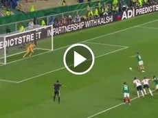 Raúl Jiménez descuenta de penal y pone el 3-2 ante Inglaterra