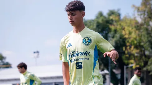 Thiago Espinosa tendría los días contados en las Águilas.