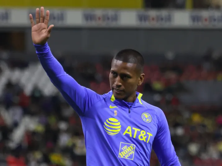 ¡Sorpresa total! Santos Laguna rescinde el contrato del ex-americanista Pedro Aquino