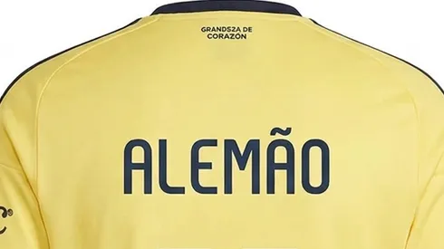 Alemão no sería el 9 de América.