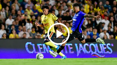 Isaías Violante anotó un auténtico golazo en el debut de las Águilas.