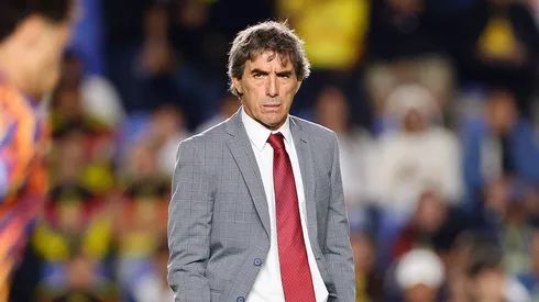 Guillermo Almada piensa en su ofensiva para enfrentar al Atlante.
