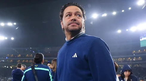 Afición del América exige campaña en redes contra Santiago Baños