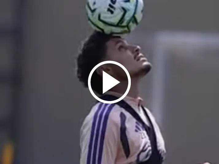 Raphael Veiga muestra su calidad con balón en la práctica de América