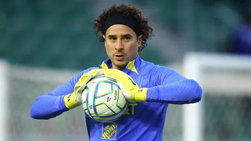 Guillermo Ochoa no se despegará del Club América.