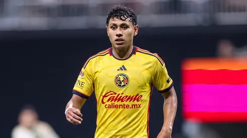 Edwin Cerrillo llega al América en venta definitiva.