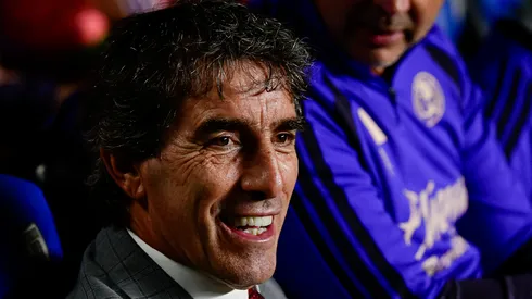 Guillermo Almada piensa en grande para el medio campo de América.