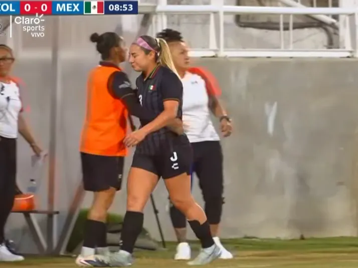 Karol Bernal abandona la cancha entre lágrimas tras una preocupante lesión ante Colombia