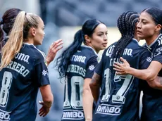¡Elegancia y poder! América Femenil estrena su espectacular uniforme negro ante Cruz Azul