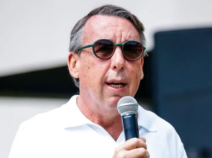 Emilio Azcárraga inaugura la nueva casa de América Femenil