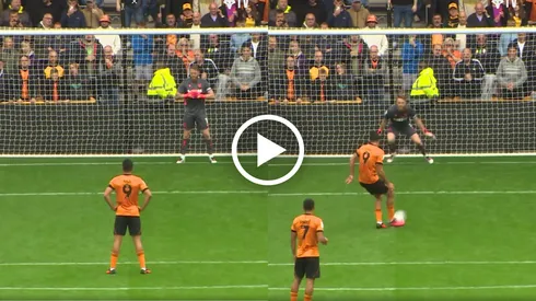 Raúl Jiménez hizo espectacular cobro de penal y humilló al portero rival en la Championship