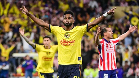 Miguel Borja y un gol que quedará para siempre en su memoria.