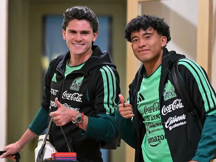 ¿Israel Reyes y Violante serán titulares ante Colombia?